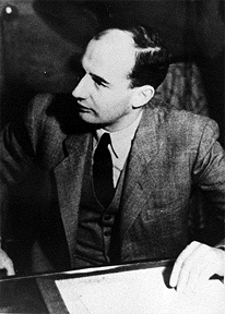 raoul wallenberg arrives in budapest hungary